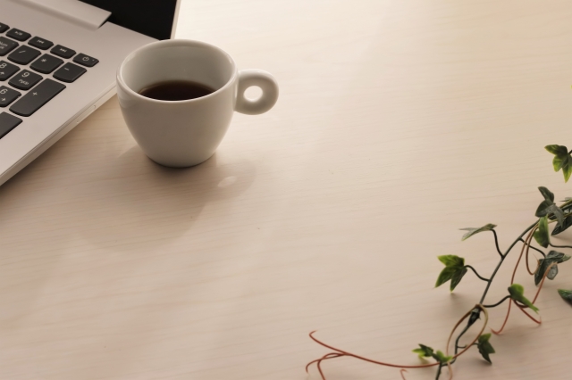 障害年金の初診日は誰が決めるのか？主治医か認定医か？