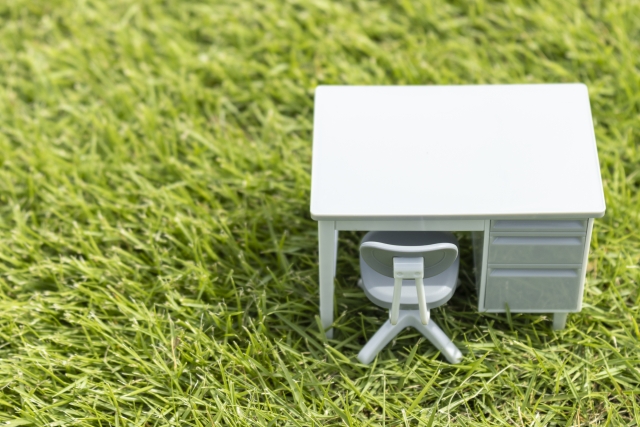 専業主婦でも人工関節で障害年金を受給できる？